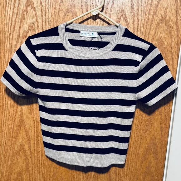 Striped cropped top - Picture 1 of 1